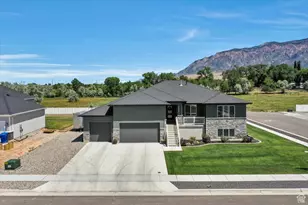 2106 W 2000 N, Farr West, UT 84404 - Photo 6