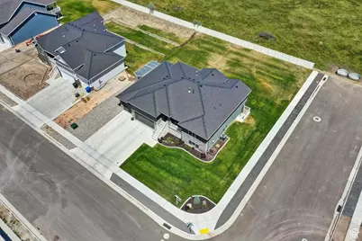 2106 W 2000 N, Farr West, UT 84404 - Photo 36