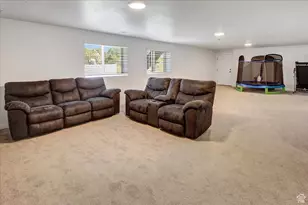 2106 W 2000 N, Farr West, UT 84404 - Photo 24