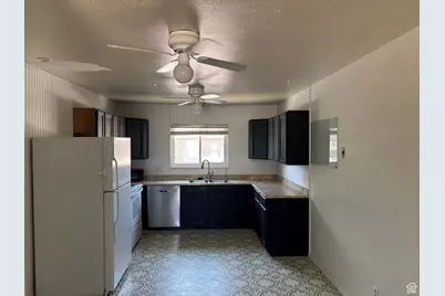 332 W Amiron Way #D, Orem, UT 84057 - Photo 4