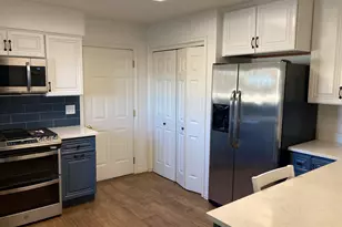 775 E Autumn Field Dr, Sandy, UT 84094 - Photo 6