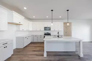 1514 W Boseman Way, Saratoga Springs, UT 84045 - Photo 2