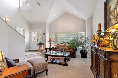 1880 Shadow Valley Dr, Ogden, UT 84403 - Photo 6