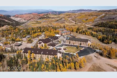 223 Hunter Ridge Rd #E121, Brian Head, UT 84719 - Photo 2