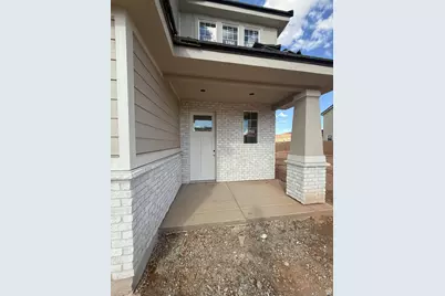 967 E Malibu Dr, Washington, UT 84780 - Photo 2