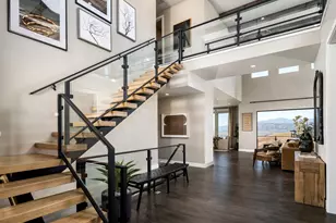 659 E Birch Ln, Elk Ridge, UT 84651 - Photo 2