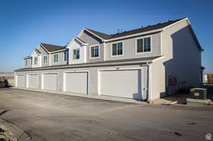 227 W 690 N, Smithfield, UT 84335 - Photo 2