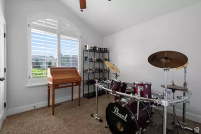 3535 W Overlook Dr, Layton, UT 84041 - Photo 18