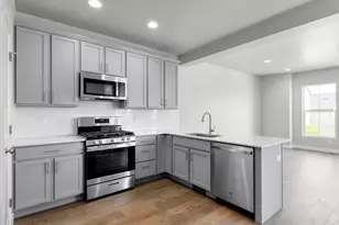 6592 W Raynolds Peak Way, West Jordan, UT 84081 - Photo 8