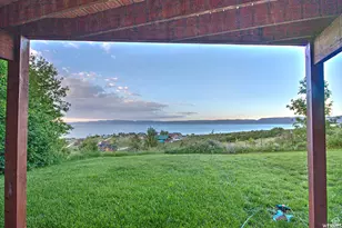 1340 N Trapper Loop, Garden City, UT 84028 - Photo 4