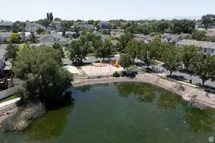 1193 W Dun Robin Ct, Murray, UT 84123 - Photo 32