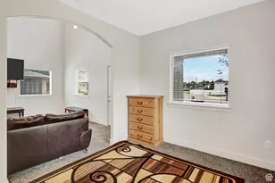 4 E Hanauer Pl N, Murray, UT 84107 - Photo 10