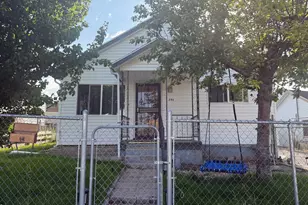 286 Duchesne St, Helper, UT 84526 - Photo 2