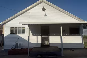 286 Duchesne St, Helper, UT 84526 - Photo 8