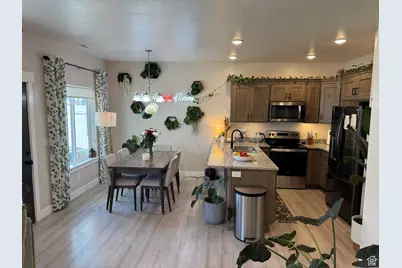 2373 W Howard St, West Haven, UT 84401 - Photo 10