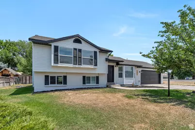 4093 S Peachwood Dr, West Valley, UT 84119 - Photo 2