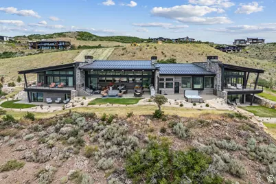 9156 N Sleeping Rock Cir, Kamas, UT 84036 - Photo 2