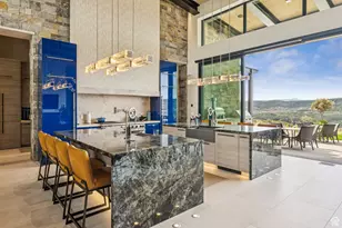 9156 N Sleeping Rock Cir, Kamas, UT 84036 - Photo 10