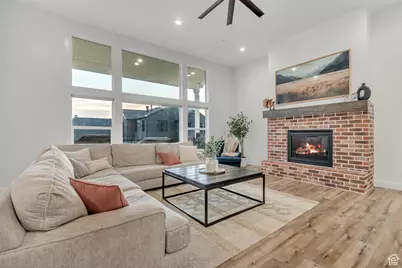 325 S Autumn Blaze Cir, Woodland Hills, UT 84653 - Photo 8