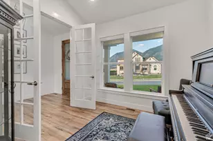 325 S Autumn Blaze Cir, Woodland Hills, UT 84653 - Photo 6