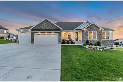 325 S Autumn Blaze Cir, Woodland Hills, UT 84653 - Photo 1