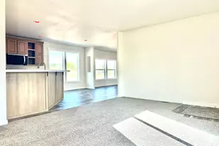 1435 E 5975 S, Vernal, UT 84078 - Photo 4