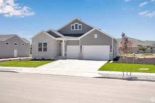 6199 W Wapiti Ridge Ln, Herriman, UT 84096 - Photo 2