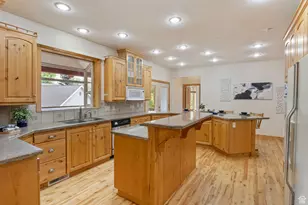 924 Redford Dr, Provo, UT 84604 - Photo 56