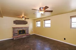 2333 W Ledgewood Dr, Taylorsville, UT 84129 - Photo 20