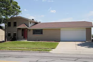 2333 W Ledgewood Dr, Taylorsville, UT 84129 - Photo 4