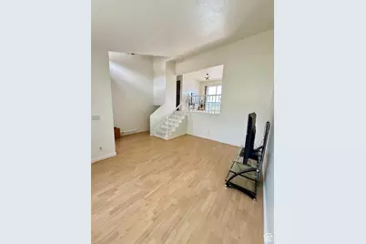 6437 S Lobelia Dr, West Jordan, UT 84081 - Photo 6