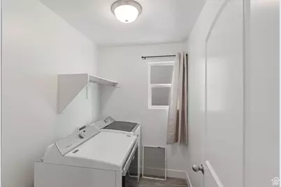 194 N Valcrest Dr, Saratoga Springs, UT 84045 - Photo 8