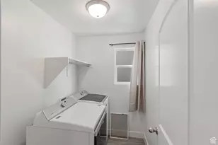 194 N Valcrest Dr, Saratoga Springs, UT 84045 - Photo 8