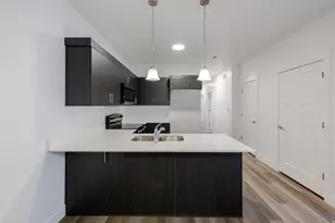 842 N Coulsen Dr, Saratoga Springs, UT 84045 - Photo 4