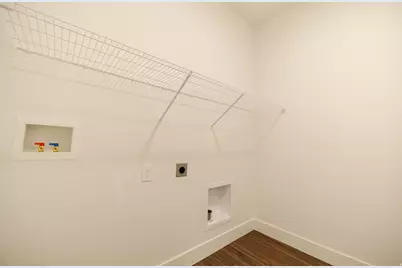 842 N Coulsen Dr #L204, Saratoga Springs, UT 84045 - Photo 10