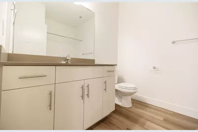 842 Coulsen Dr #L302, Saratoga Springs, UT 84045 - Photo 8