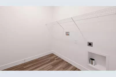 842 N Coulsen Dr #L303, Saratoga Springs, UT 84045 - Photo 10