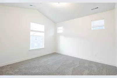 842 N Coulsen Dr #L304, Saratoga Springs, UT 84045 - Photo 6