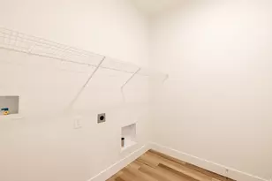 842 N Coulsen Dr, Saratoga Springs, UT 84045 - Photo 10