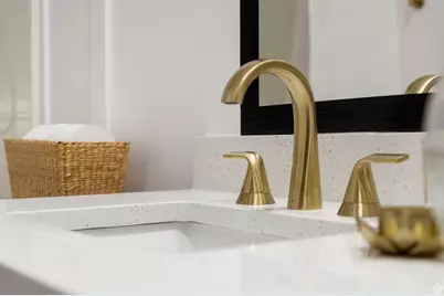 294 W Boggie Cir, Garden City, UT 84028 - Photo 16