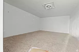 1099 Three Point Ave, Logan, UT 84321 - Photo 22