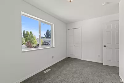 1099 Three Point Ave, Logan, UT 84321 - Photo 14