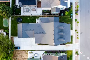 1042 W Shoreline Dr, Layton, UT 84041 - Photo 40