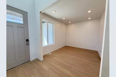 3008 N Kingbird Drive St #618, Eagle Mountain, UT 84005 - Photo 2