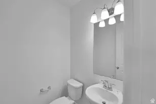 8636 N Weston Wy, Lake Point, UT 84074 - Photo 30