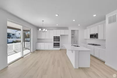 8648 N Haloran Ct #1328, Lake Point, UT 84074 - Photo 4