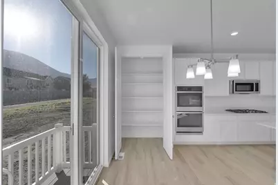 8622 N Haloran Ct #1330, Lake Point, UT 84074 - Photo 6