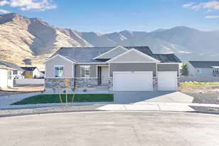 8622 N Haloran Ct, Lake Point, UT 84074 - Photo 1