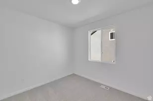 2068 E Dolan Dr, Lake Point, UT 84074 - Photo 24