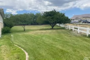 190 E 600 N, Ferron, UT 84523 - Photo 82